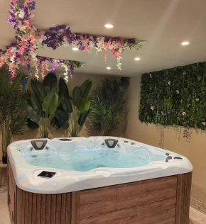 Domaine Le Rocher d Argent avec Piscine Extérieur et Jacuzzi Intérieur